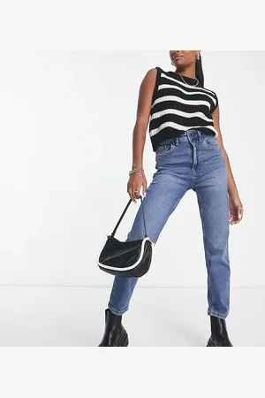 Stradivarius Petite - Smalle mom-jeans med stretch i autentisk