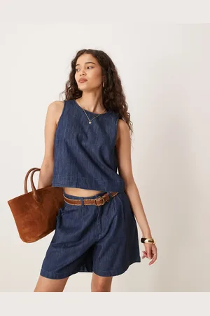 MANGO Indigoblå croptop i blød denim