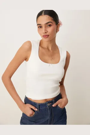 Gina Tricot Top med broderet kant i bomuld