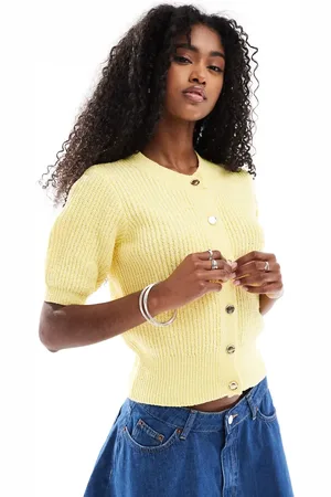 ASOS Kortærmet og lysegul cardigan i tekstureret bouclé med guldknapper