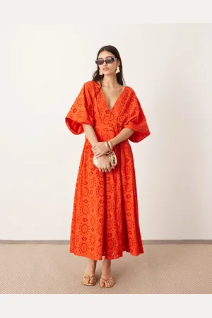 ASOS Midikjole med brede ærmer og broderi-Sort