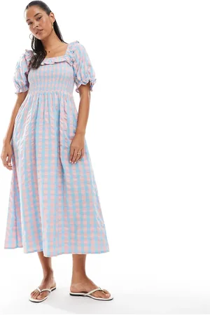New Look Milkmaid-kjole med pufærmer og blå/lyserøde gingham-tern