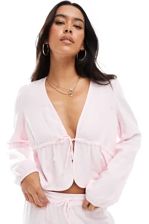 Pieces® Lyserød cropped bluse med bindebånd foran i bomuldskrølstof - Del af sæt