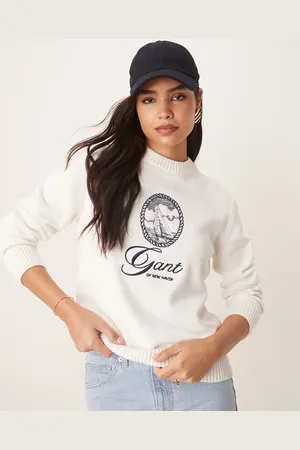 GANT Råhvid trøje med rund hals og centreret broderet logo