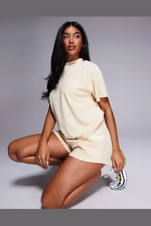ASOS Weekend Collective - Lysegul T-shirt i frotté - Del af sæt