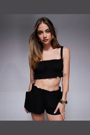 Princess Polly Sæt med rynket croptop og shorts