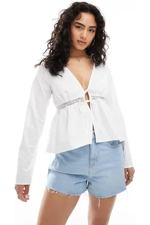 Miss Selfridge Top i krølstof med bindefront