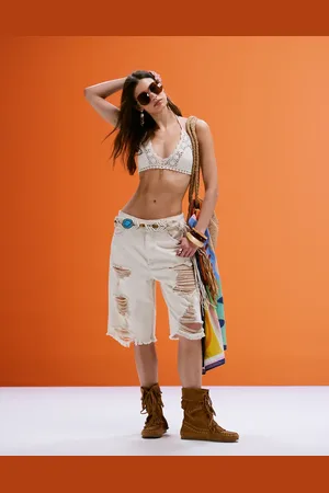 ASOS Råhvide bermuda-denimshorts med flænger-Neutral