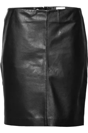 My Essential Wardrobe 19 The Leather Skirt Kort Nederdel Black