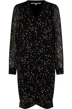 Second Female Mild Fitted Dress Kort Kjole Black