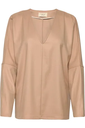 A Part Of The Art Off Duty V-Neck Sweater Tops Blouses Long-sleeved Brown