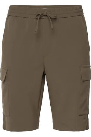 Lindbergh Relaxed Suit Cargo Shorts Bottoms Shorts Cargo Shorts Khaki Green