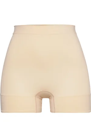 MAGIC Bodyfashion Booty Booster Short Lingerie Shapewear Bottoms Cream
