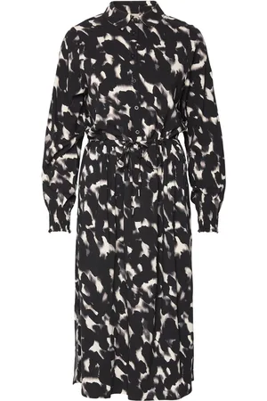 Brandtex B. Copenhagen Casual Dress Knælang Kjole Black