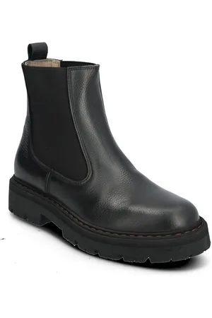 GARMENT PROJECT Spike Chelsea - Black Grained Leather / Brown Stitching Støvlet Chelsea Boot Black
