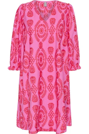 Culture Cutia Dress Kort Kjole Pink