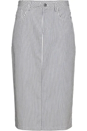 Freequent Fqmella-Skirt Knælang Nederdel Navy