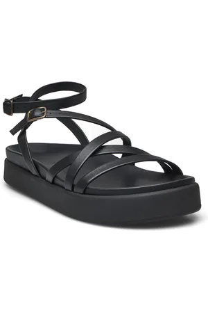 Bash Sandal Chana Designers Sandals Flat Black