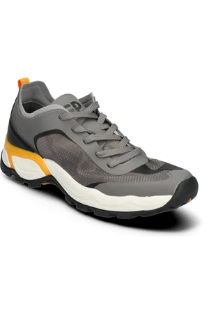 GARMENT PROJECT Lr-10 Lightweight Runner - Grey/Orange Ripstop Low-top Sneakers Grey