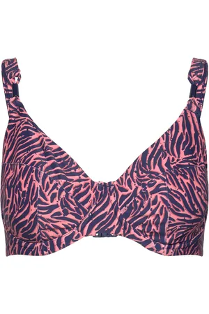 Femilet Tidra Bikini Covering Underwired Bra Swimwear Bikinis Bikini Tops Wired Bikinitops Pink