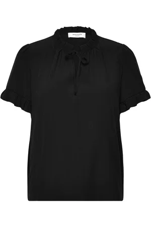 Rosemunde Blouse W/Ruffles Tops Blouses Short-sleeved Black