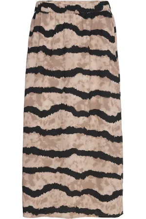 Freequent Fqaby-Skirt Knælang Nederdel Brown