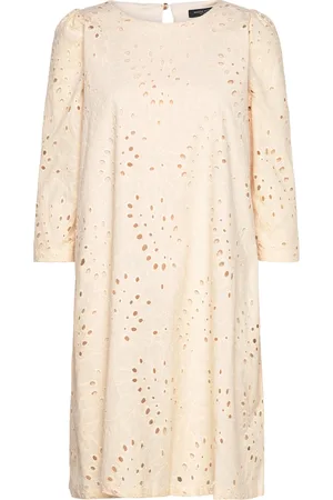 Bruuns Bazaar Argyreiabbluzie Dress Kort Kjole Cream