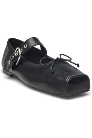 MANGO Square-Toe Ballet Flats With Buckle Ballerinasko Ballerinaer Black