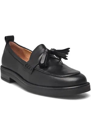 Pavement Shelly Tassel Shoes Flat Loafers Black