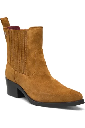 Tommy Hilfiger Th Suede Cowboy Boot Shoes Boots Ankle Boots Ankle Boots With Heel Brown
