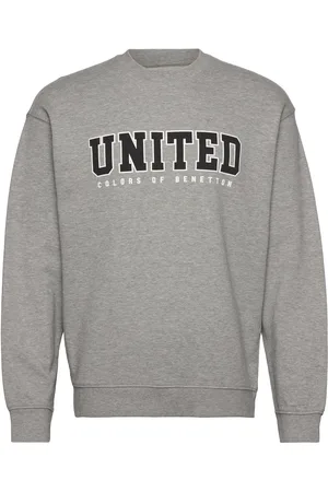 Benetton Sweater L/S Tops Sweatshirts & Hoodies Sweatshirts Grey