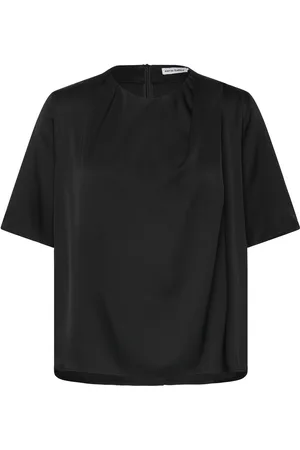 Ahlvar Gallery Zuri Tee Tops Blouses Short-sleeved Black