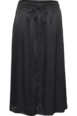 Cream Crviria Skirt Skirts Knee-length & Midi Skirts Black