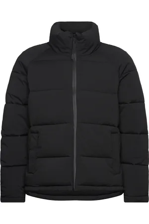 Revolution Raglan Puffer Foret Jakke Black