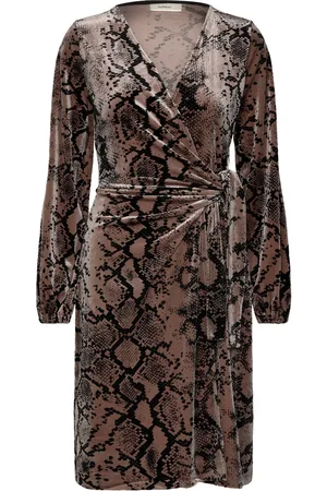 INWEAR Brynniw Goriel Wrap Dress Kort Kjole Brown