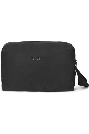 Day Et Day Gw Re-No Rain Washbag M Toilettaske Black