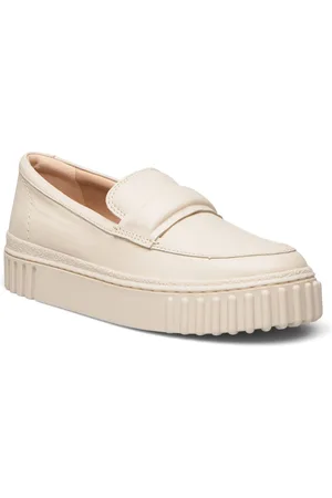 Clarks Mayhill Cove D Loafers Flade Sko Cream