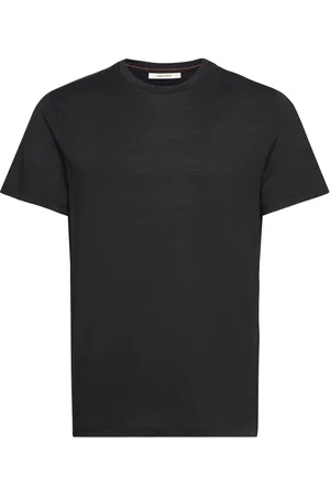 Icebreaker Men Merino 150 Tech Lite Ss Tee Tops T-Kortærmet Skjorte Black