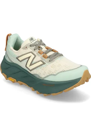 New Balance Freshfoam Hierro V9 Sport Sport Shoes Sport Running Shoes Beige