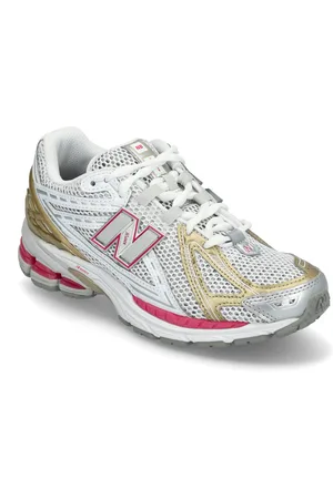 New Balance 1906R Sport Women Sport Shoes Sport Sneakers Sport Low Top Sneakers White
