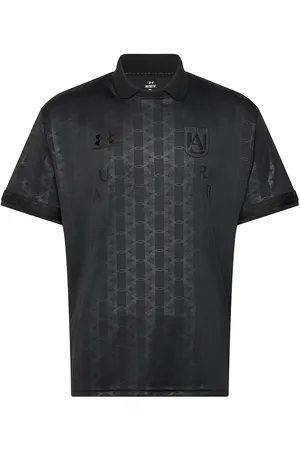 Under Armour M