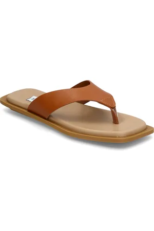 Steve Madden Splash Sandals Shoes Sandals Flat Sandals Brown