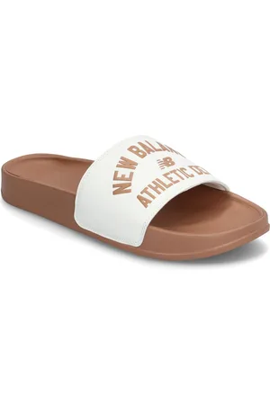 New Balance Sandals 200 Sport Sport Shoes Sport Pool Sliders Brown