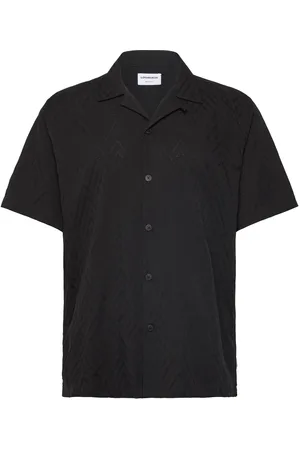 Lindbergh Textured Viscose Shirt S/S Tops Shirts Short-sleeved Shirts Black