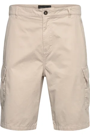 Lyle & Scott Cargo Short Bottoms Shorts Cargo Shorts Beige