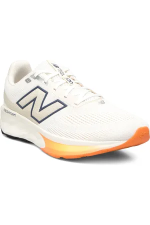 New Balance 520 V9 Sport Sport Shoes Sport Sneakers White