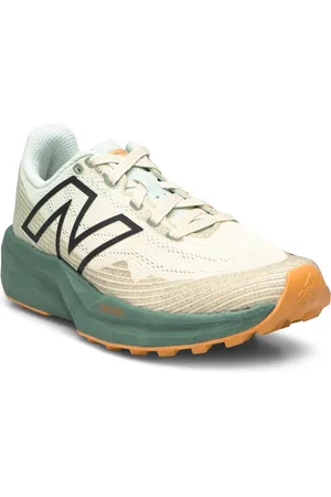 New Balance Fuelcell Venym Sport Women Sport Shoes Sport Running Shoes Cream