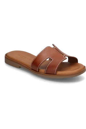 Pavement Pam Shoes Sandals Flat Sandals Brown