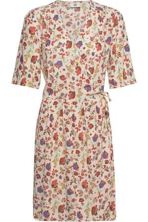 Noa Noa Laureennn Dress Knælang Kjole Beige