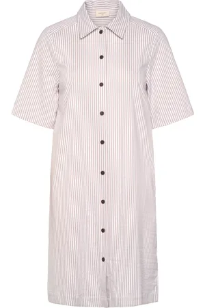Freequent Shirt Dress From Freequent In A Soft Material With Yarn Dyed Stripes. The Dress Kort Kjole Beige